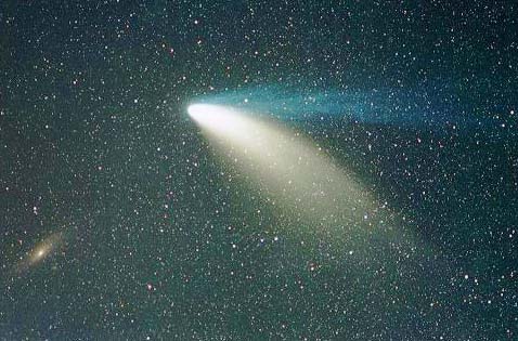 La comète Hale-Bopp
