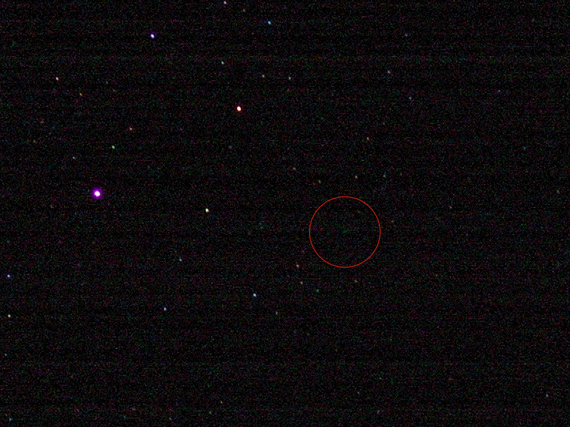 O cometa linear C/2000 WM1 em 17-Novembro-2001
