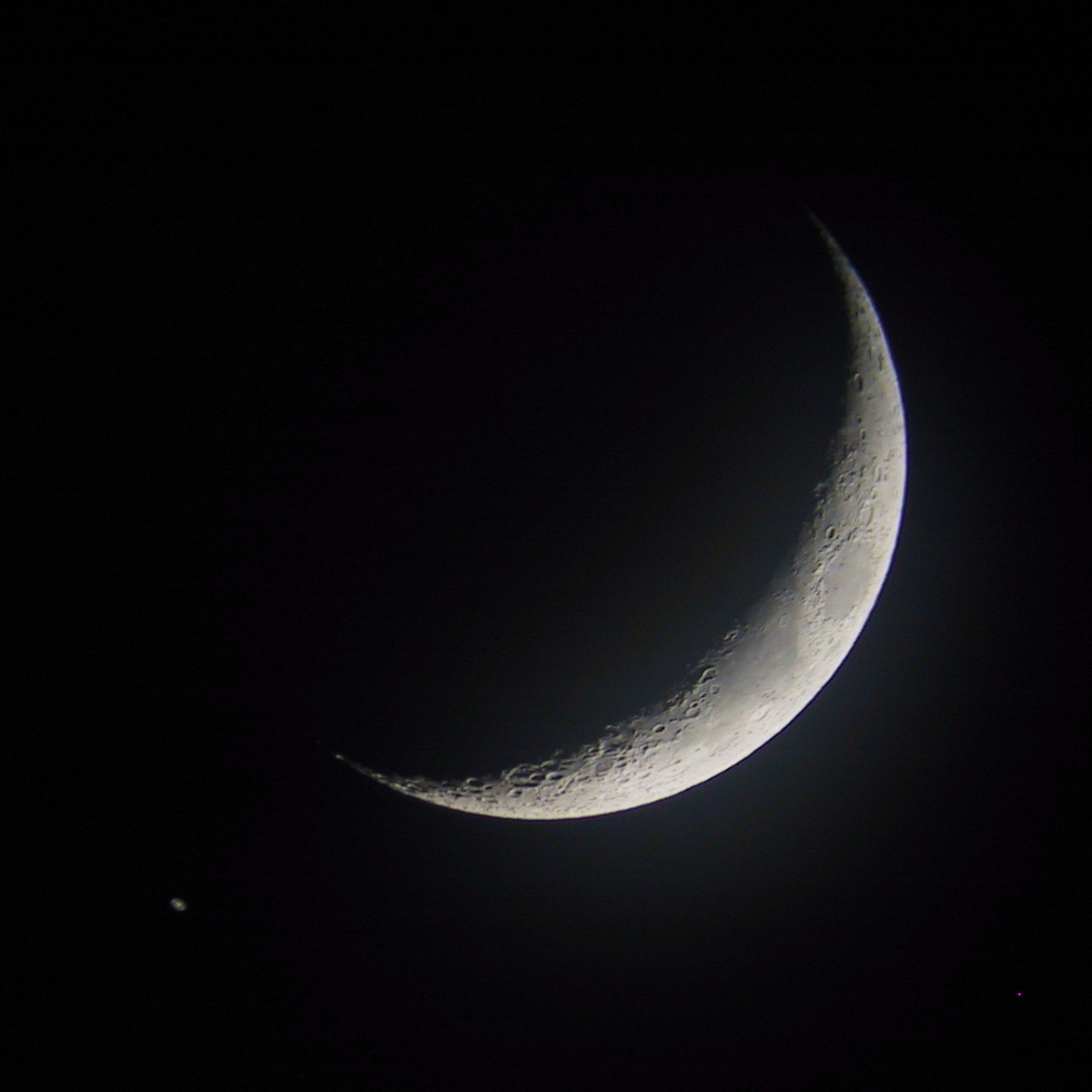 Saturno e Lua em 16-Abril-2002 21:28 UTC