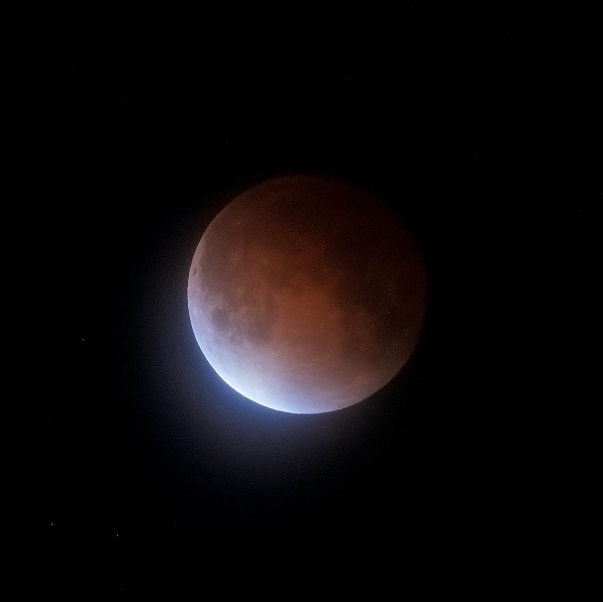 Lua na totalidade 03:46 UTC