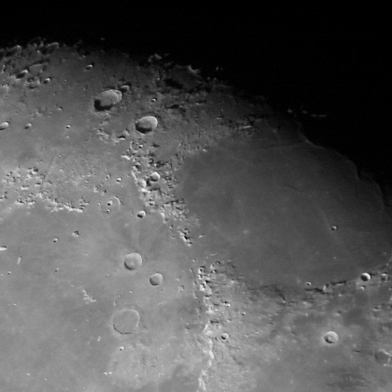 Montes Apenninus (Rukl 34), Aristoteles (Rukl 8) e Apollo 15