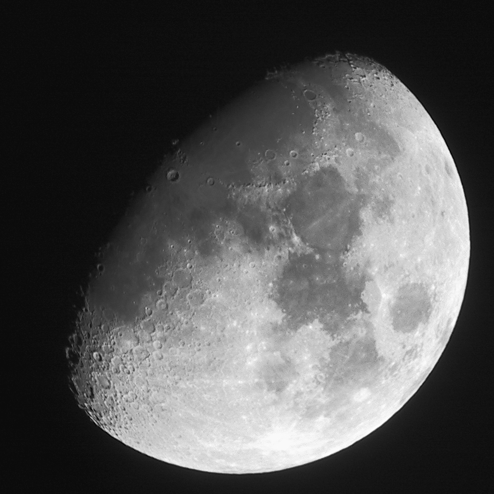 A Lua em 15 Out 2002 21:57 UTC