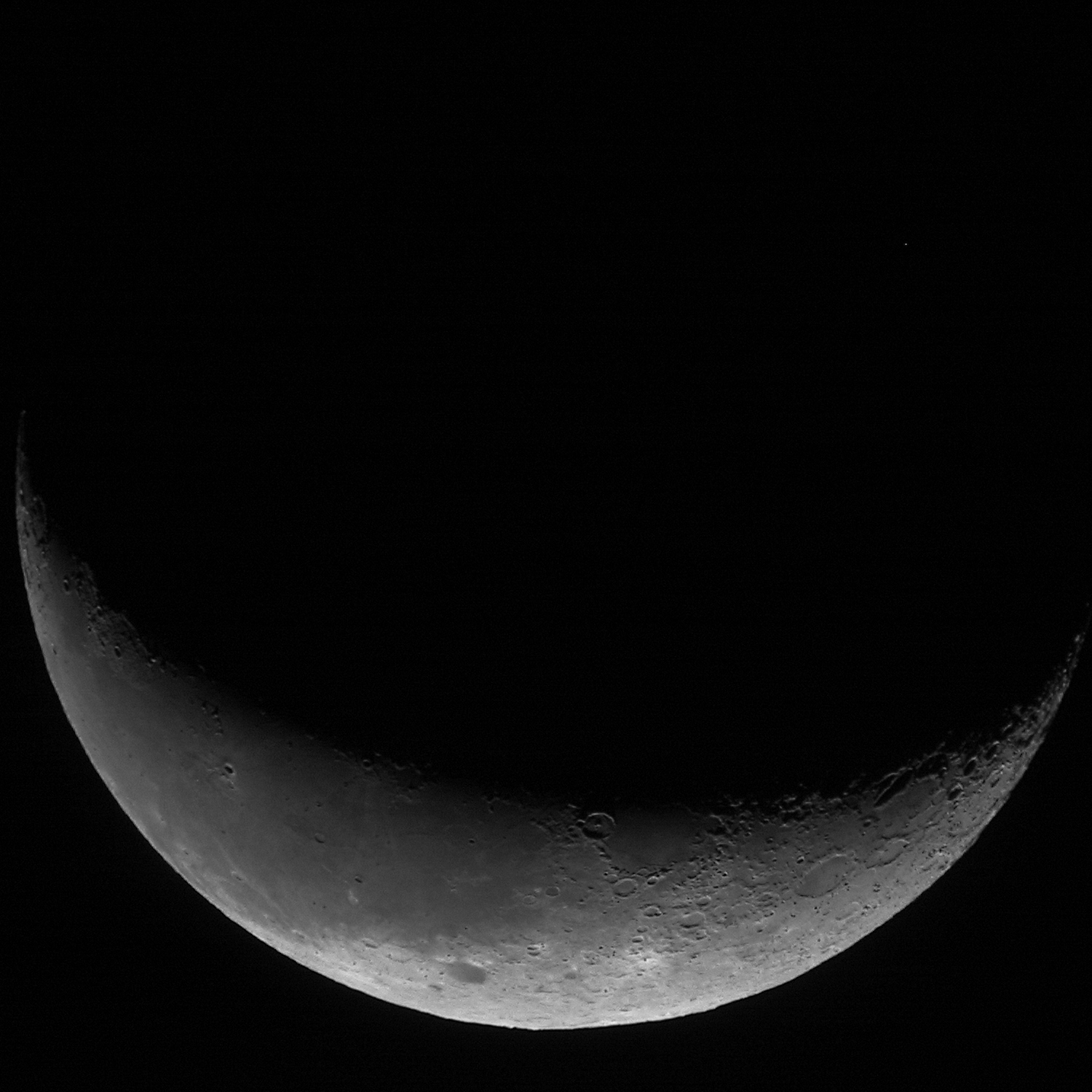 A Lua em 30 Novembro 2002 05:21 UTC