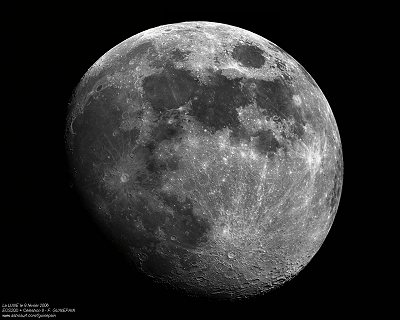 Lune_09022006_EOS20D-C8_mosa-vmini.jpg (61660 octets)