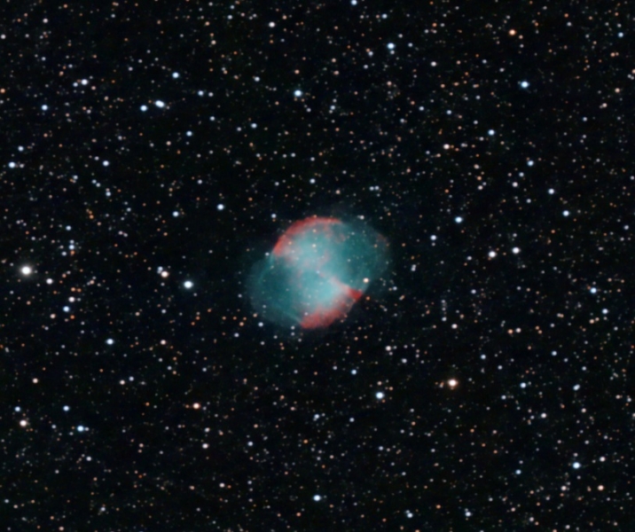 M27.jpg -          texto_bright       Object:M27   Date:01-07-2006       Observingsite: Sant Cugat   Telescope: TakahashiFSQ-106N  @ f/5 on GM-8 mount   Camera: Canon20Da   Filters: IDAS LPS   Exposure:36 x 3 min  ISO400. Total exposure: 1.8 h   Guiding: ATK-2HS on off-axis guider     Software:Guide K3CCDTools. Camera control: Images Plus. Processing: PixInsight   Comments:   