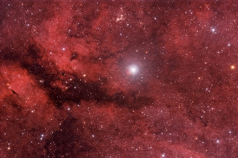 IC1318.jpg -          texto_bright       Object:IC1318   Date:23-06-2006       Observingsite: Mosqueruela (Teruel, Spain)   Telescope: TakahashiFSQ-106N  @ f/5 on GM-8 mount   Camera: Canon20Da   Filters: none   Exposure:18 x 5 min ISO800. Total exposure: 1.5 h   Guiding: ATK-2HS on off-axis guider     Software:Guide K3CCDTools. Camera control: Images Plus. Processing: PixInsight   Comments:First image (dark sky) with Canon 20Da   