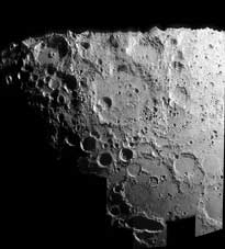 Image dforme montrant la vraie forme des cratres lunaires
