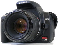 Le Canon 350D Rebel XT de 8 Mpixels (2005) est proposé à 1000 euros, optique comprise.