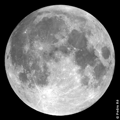 Moon C14 (20031108) F/7 + FujiFilm S1 Pro (B&W image)
