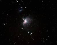 m42orion Nbuleuse d'Orion M42 (3.1.05)EOS300D 12 images de 15'', 20'',30 '' 800ISO avec une lunette TeleVue 60 sur un LX-200 traite puis passe dans NeatImage pour enlever un peu de bruit.