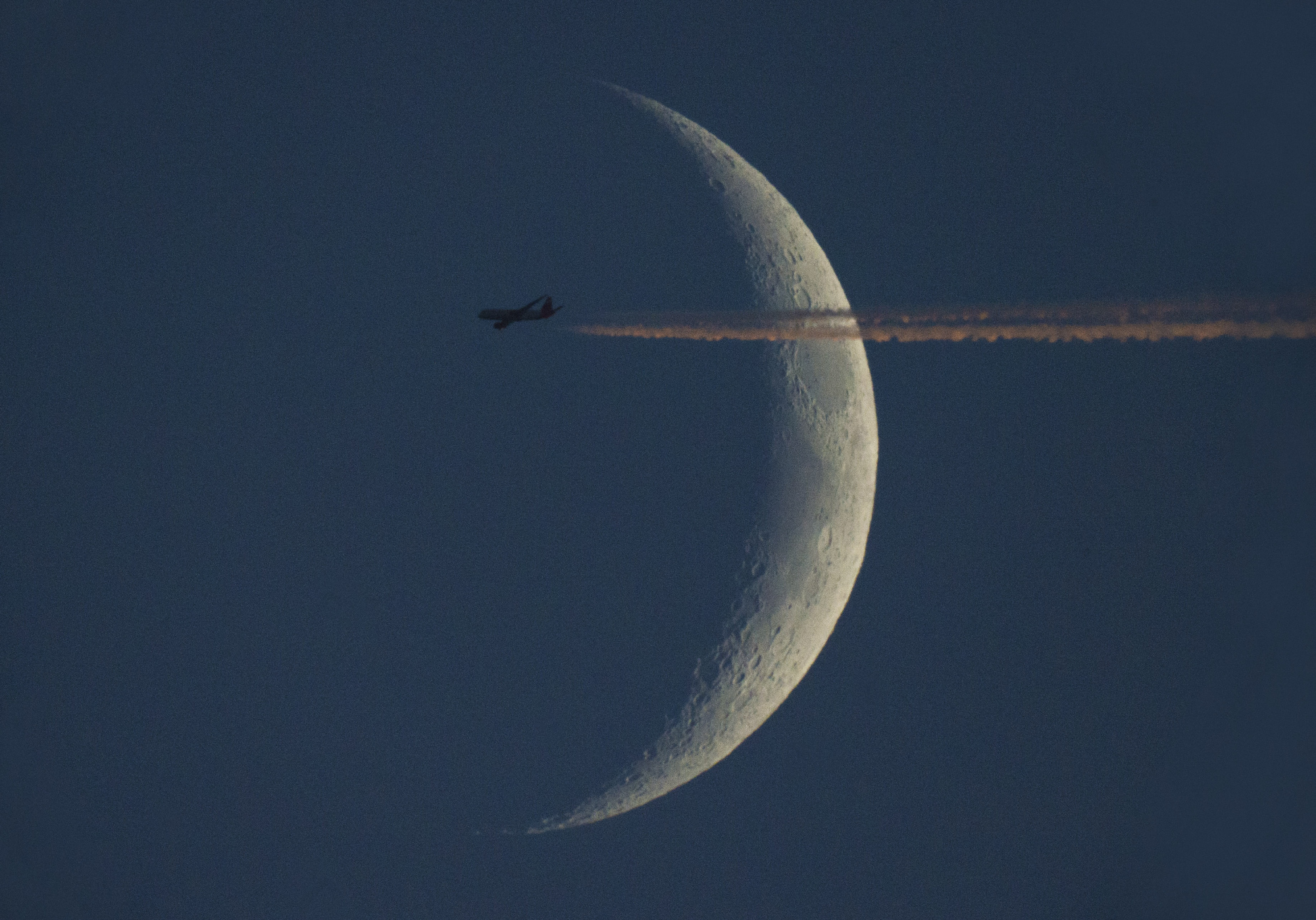 Lune Avion 22 nov 2017 Vign.jpg