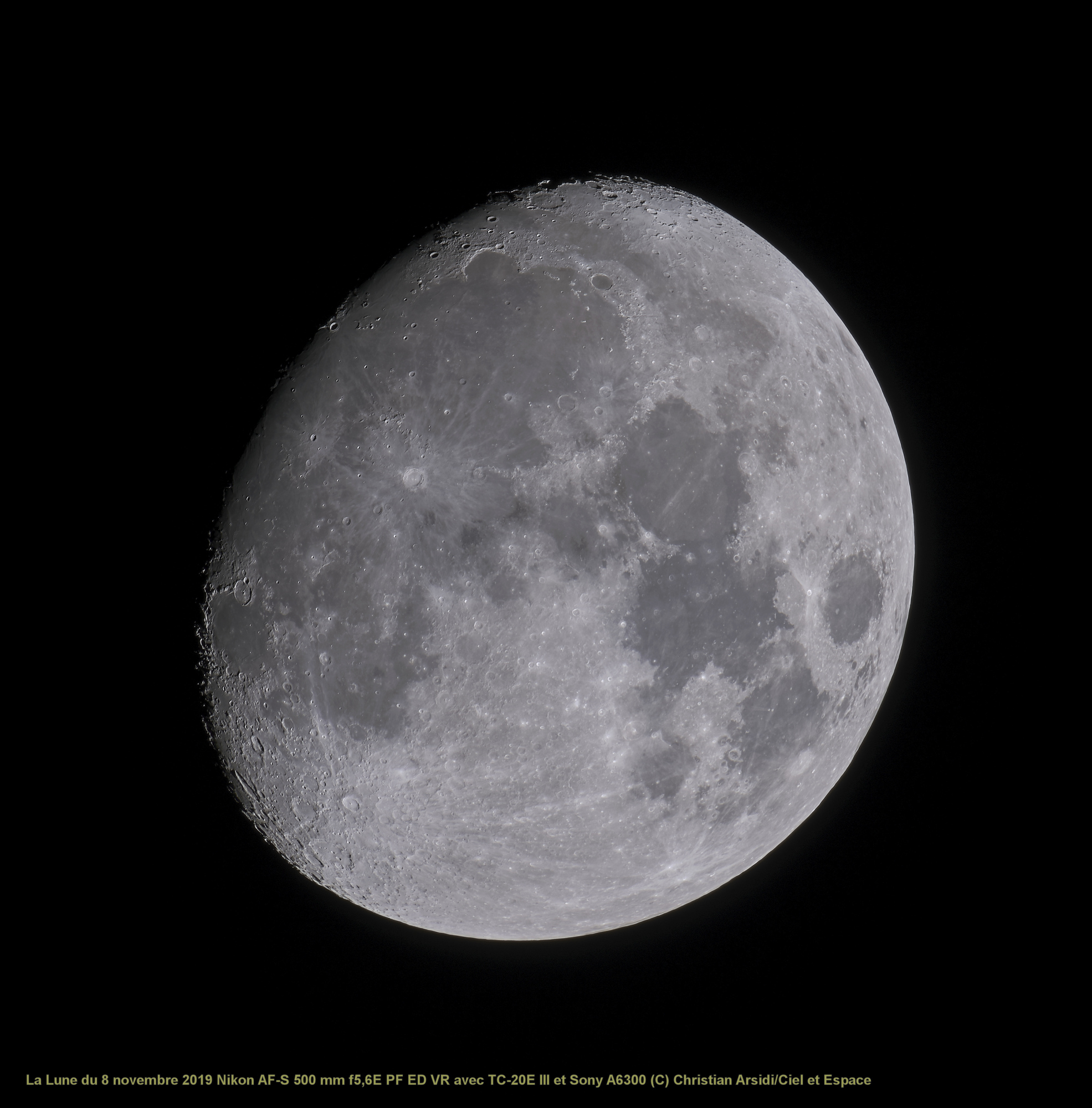 La Lune 35 images V2 traitée_DxO-1 1 BV JPEG TTB.jpg