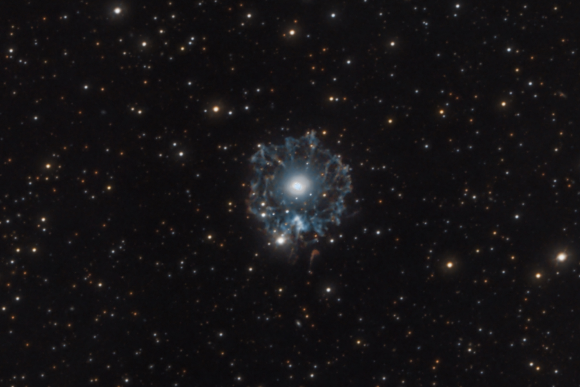 NGC6543-2048-2.thumb.jpg.28eaee5e26e31348346ada2d3c2598b3.jpg