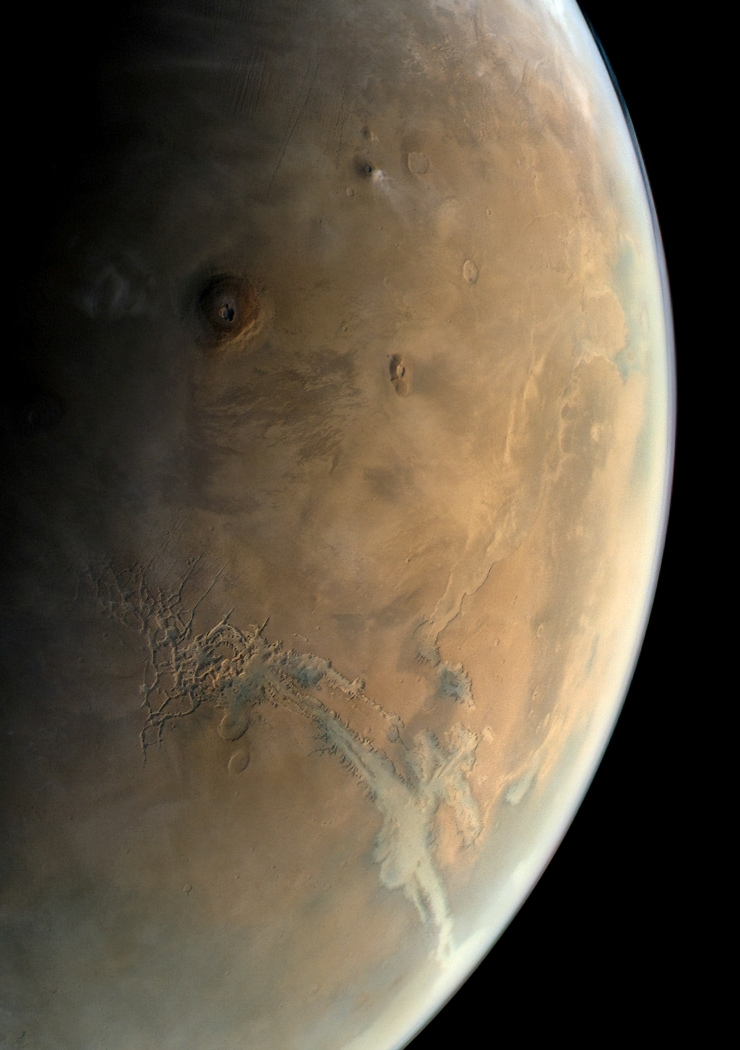 Hope-Mars-Mision_20210226_Valles-Marineris_Kevin-M.-Gill_m2.jpg.06736fa642302fbd1409f27a47019fd8.jpg