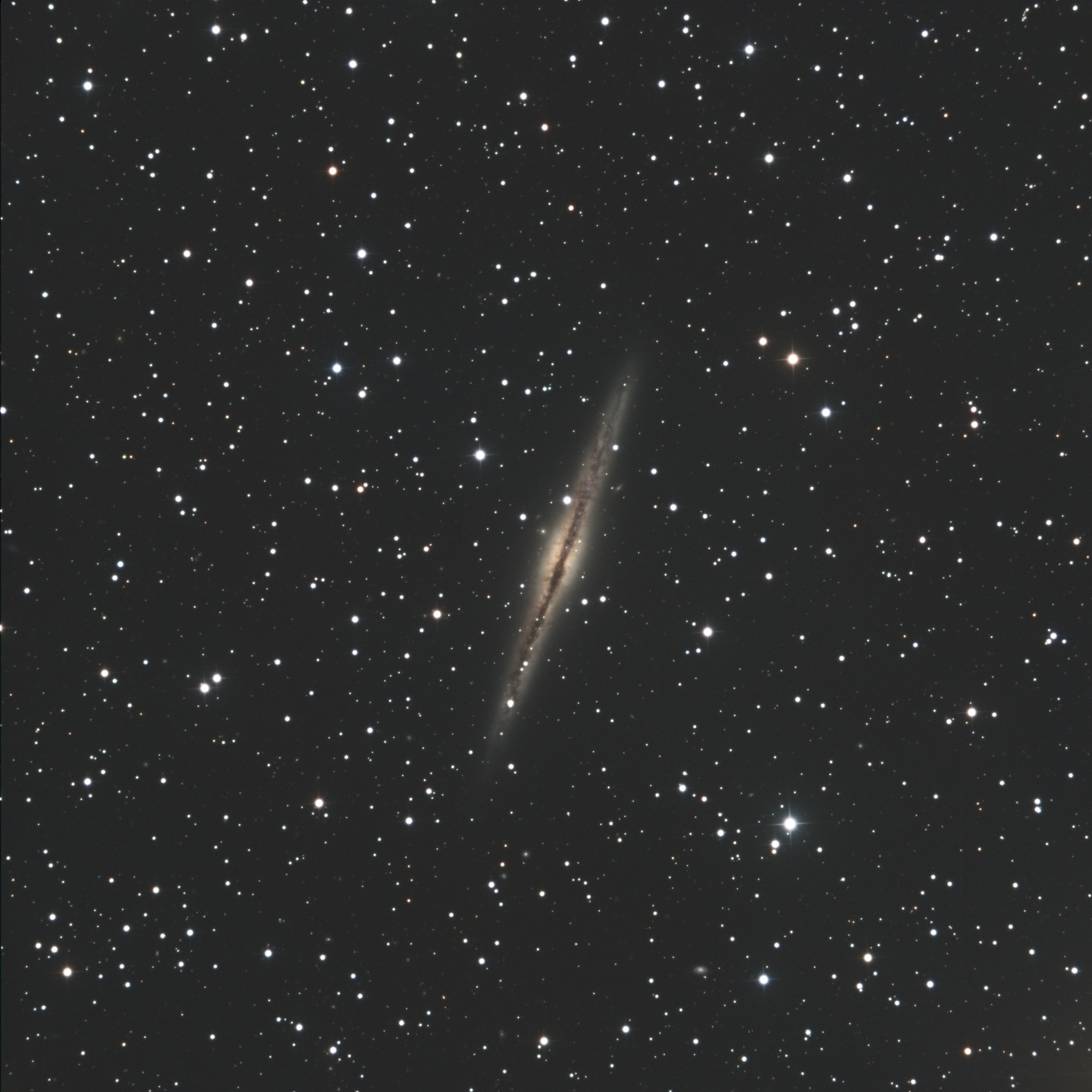 NGC891-LRVB.jpg.526f3fbdaf32129bd667914e524f58a8.jpg