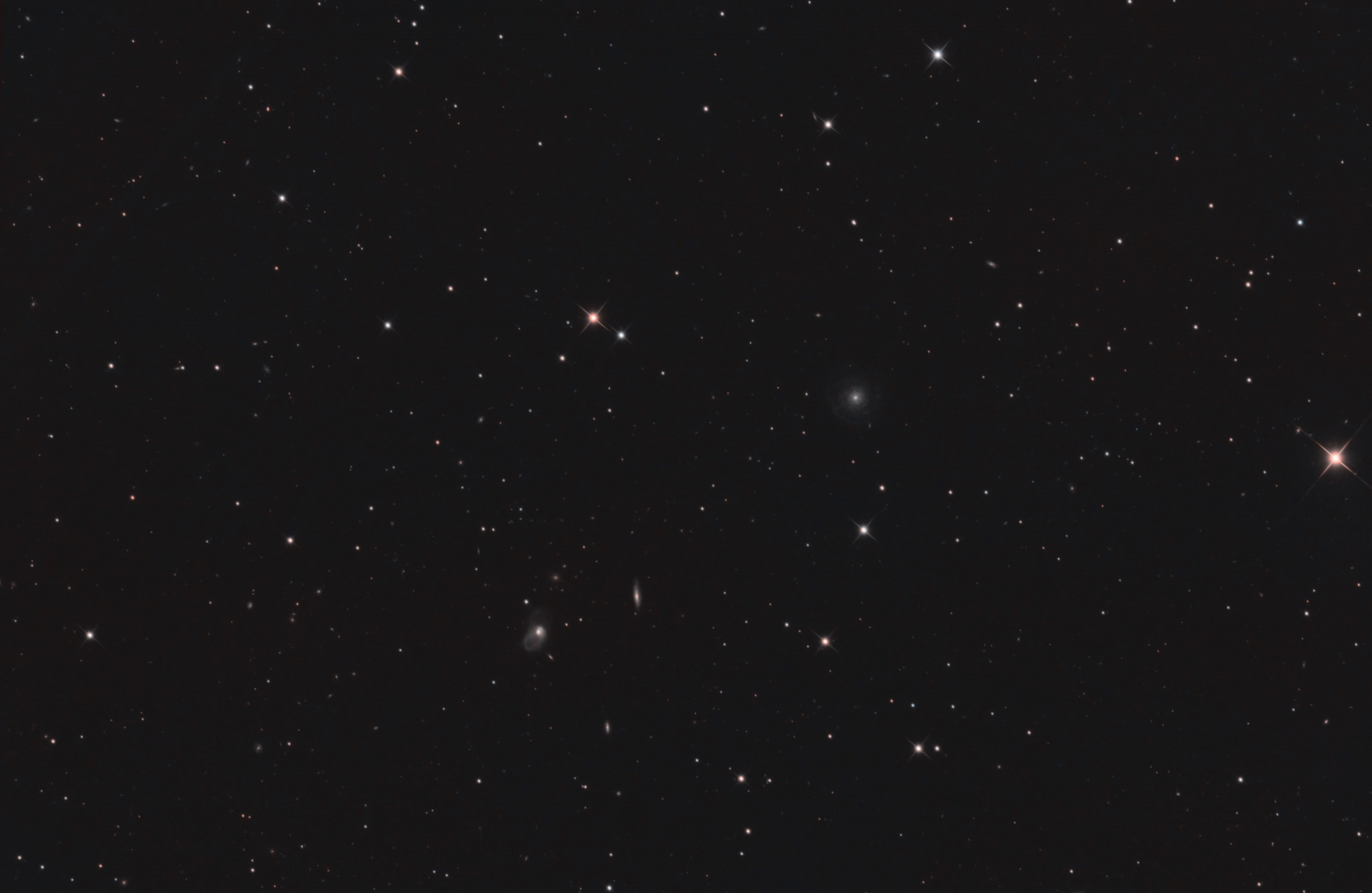 galaxies_c.thumb.jpg.a6b32f5ab7ff7a6f689833a9c962cd67.jpg
