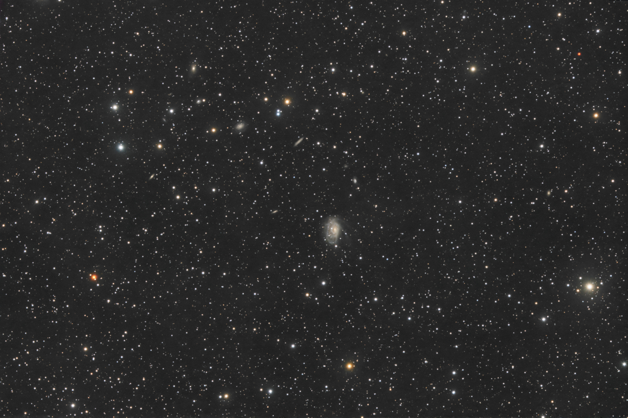 NGC 1961_SIRIL-L1+2-iris-b-étir-cs5-4-FINAL-2-x.jpg